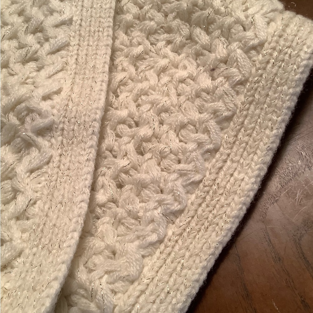 LOFT Creamy White Knit Infinity Scarf with Metallic Gold Shimmer - Picture 4 of 5